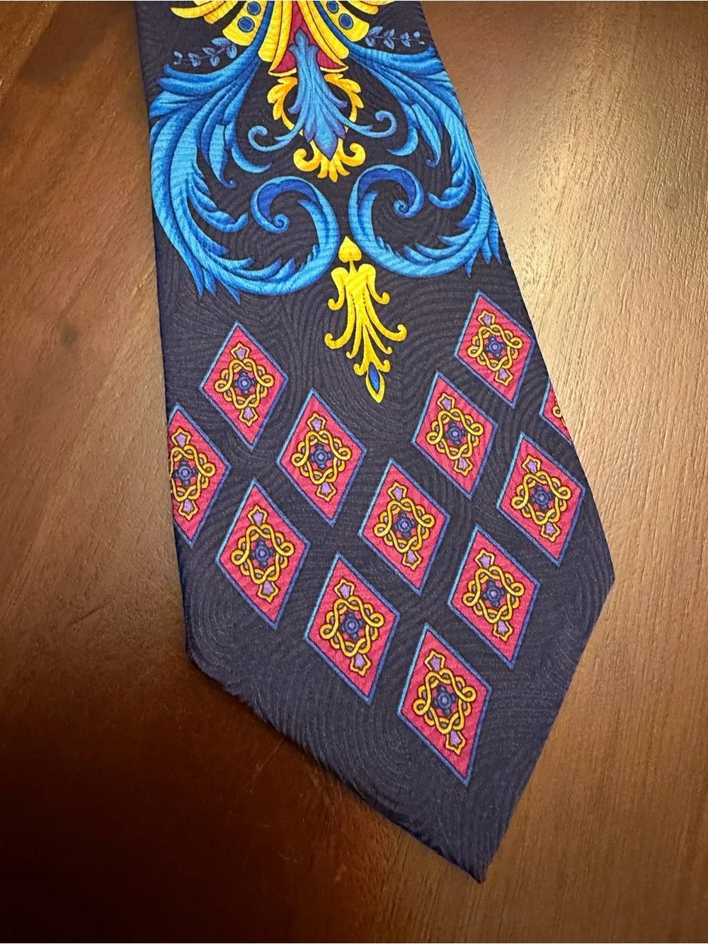 Vintage GIANNI VERSACE Silk '90s Baroque Atelier Gold Blue Red Necktie Tie